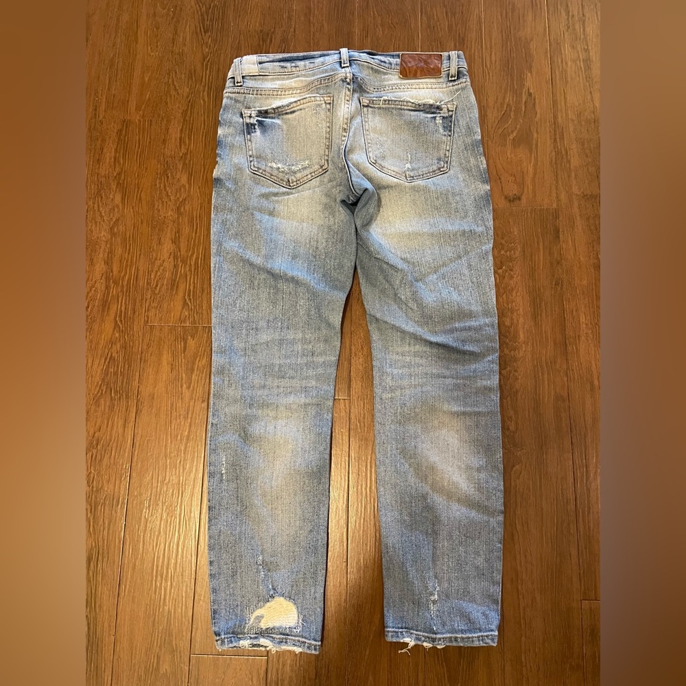 Zara Ripped Crop Jean - Picture 2 of 3